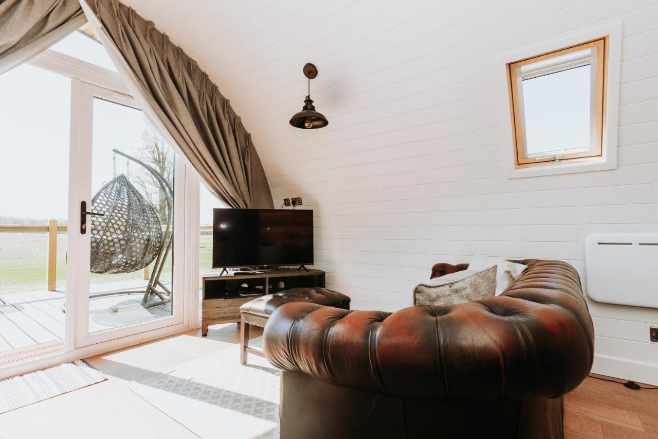Gopsall Hall Farm Lodge *